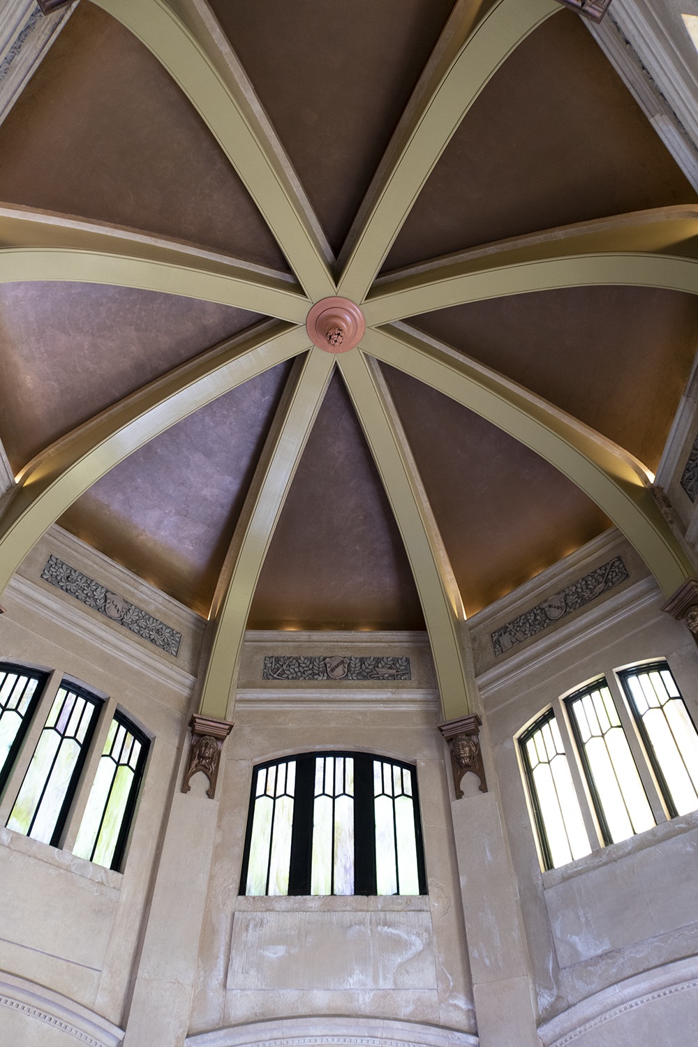 ceiling in vista house